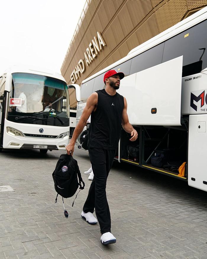 九游正版平台塔图姆新星领先优势明显表现突出，塞尔维亚队前途光明！